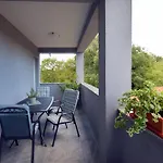 Cindric Apartamento *